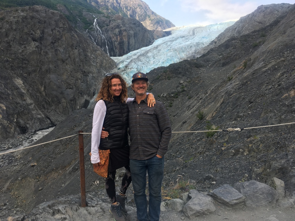 2019/07(July)/Jim-Janeen-50th-Anniversary-Alaska-Cruise/12_Seward/1024x768_2019-07-12 07-50th-anniversary-cruise-Seward-to-Anchorage-28-Exit-Glacier-Angie-Justin.JPG